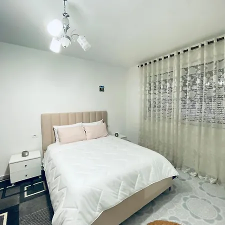 Apartamento Luli Korce